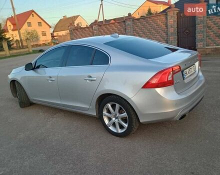 Серый Вольво С60, объемом двигателя 1.97 л и пробегом 255 тыс. км за 12300 $, фото 1 на Automoto.ua
