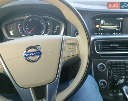 Серый Вольво С60, объемом двигателя 1.97 л и пробегом 255 тыс. км за 12300 $, фото 23 на Automoto.ua