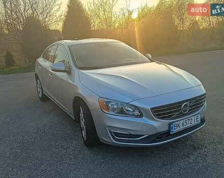 Серый Вольво С60, объемом двигателя 1.97 л и пробегом 255 тыс. км за 12300 $, фото 39 на Automoto.ua