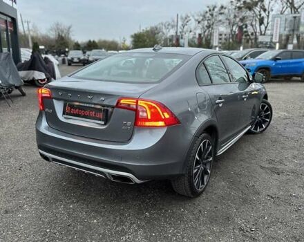 Серый Вольво С60, объемом двигателя 2.5 л и пробегом 73 тыс. км за 16500 $, фото 8 на Automoto.ua