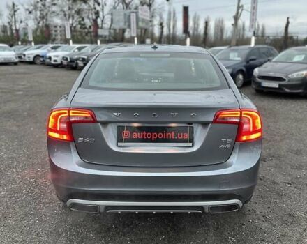 Серый Вольво С60, объемом двигателя 2.5 л и пробегом 73 тыс. км за 16500 $, фото 12 на Automoto.ua