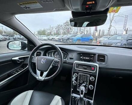 Серый Вольво С60, объемом двигателя 2.5 л и пробегом 73 тыс. км за 16500 $, фото 28 на Automoto.ua