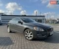Серый Вольво С60, объемом двигателя 2 л и пробегом 190 тыс. км за 12000 $, фото 1 на Automoto.ua