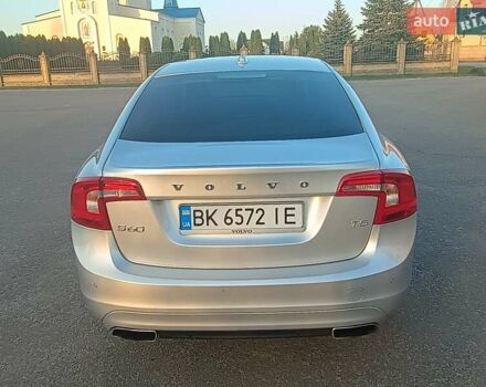 Серый Вольво С60, объемом двигателя 1.97 л и пробегом 255 тыс. км за 12300 $, фото 35 на Automoto.ua