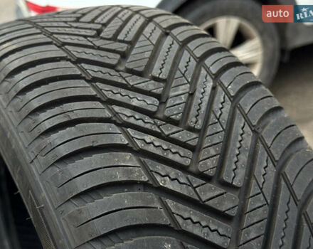 Сірий Вольво С60, об'ємом двигуна 2 л та пробігом 183 тис. км за 14600 $, фото 55 на Automoto.ua