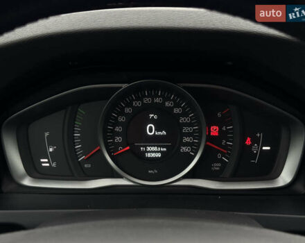 Сірий Вольво С60, об'ємом двигуна 2 л та пробігом 183 тис. км за 14600 $, фото 27 на Automoto.ua