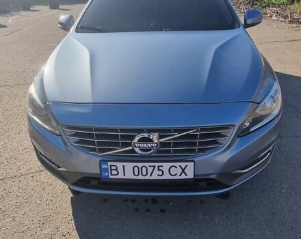 Серый Вольво С60, объемом двигателя 1.97 л и пробегом 135 тыс. км за 14700 $, фото 1 на Automoto.ua