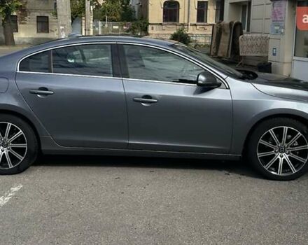 Серый Вольво С60, объемом двигателя 2.52 л и пробегом 125 тыс. км за 14000 $, фото 11 на Automoto.ua