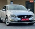 Серый Вольво С60, объемом двигателя 2 л и пробегом 183 тыс. км за 13700 $, фото 1 на Automoto.ua