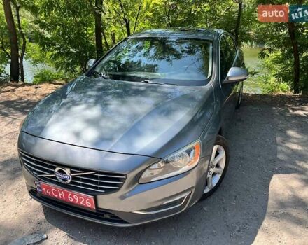 Сірий Вольво С60, об'ємом двигуна 2 л та пробігом 220 тис. км за 12500 $, фото 2 на Automoto.ua