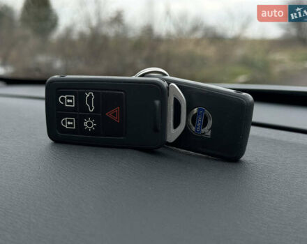 Сірий Вольво С60, об'ємом двигуна 2 л та пробігом 183 тис. км за 14600 $, фото 50 на Automoto.ua