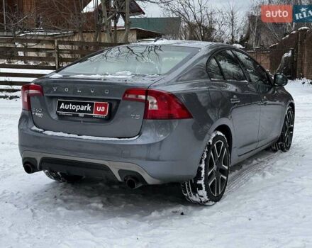 Сірий Вольво С60, об'ємом двигуна 2 л та пробігом 199 тис. км за 13890 $, фото 6 на Automoto.ua