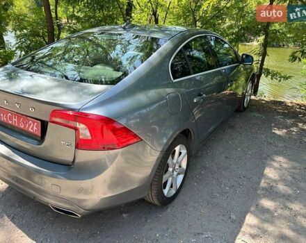Сірий Вольво С60, об'ємом двигуна 2 л та пробігом 220 тис. км за 12500 $, фото 5 на Automoto.ua