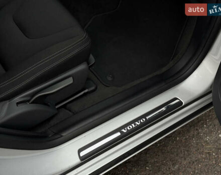 Сірий Вольво С60, об'ємом двигуна 2 л та пробігом 183 тис. км за 14600 $, фото 48 на Automoto.ua