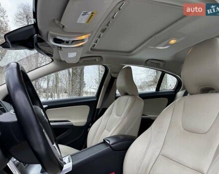 Сірий Вольво С60, об'ємом двигуна 2 л та пробігом 199 тис. км за 13890 $, фото 16 на Automoto.ua