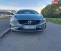 Сірий Вольво С60, об'ємом двигуна 2 л та пробігом 195 тис. км за 12500 $, фото 1 на Automoto.ua