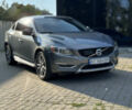 Серый Вольво С60, объемом двигателя 2.52 л и пробегом 145 тыс. км за 16700 $, фото 3 на Automoto.ua