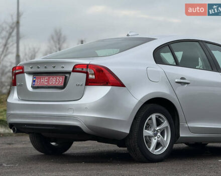 Сірий Вольво С60, об'ємом двигуна 2 л та пробігом 183 тис. км за 14600 $, фото 15 на Automoto.ua