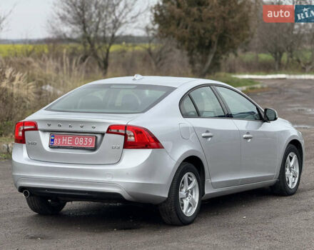 Сірий Вольво С60, об'ємом двигуна 2 л та пробігом 183 тис. км за 14600 $, фото 14 на Automoto.ua