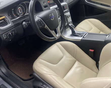 Серый Вольво С60, объемом двигателя 1.97 л и пробегом 141 тыс. км за 15200 $, фото 19 на Automoto.ua