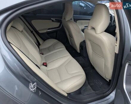 Серый Вольво С60, объемом двигателя 1.97 л и пробегом 119 тыс. км за 11990 $, фото 34 на Automoto.ua