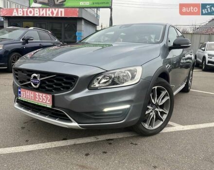 Серый Вольво С60, объемом двигателя 1.97 л и пробегом 238 тыс. км за 18999 $, фото 7 на Automoto.ua