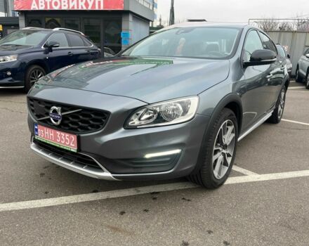 Серый Вольво С60, объемом двигателя 2 л и пробегом 238 тыс. км за 18999 $, фото 5 на Automoto.ua