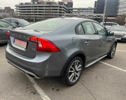 Серый Вольво С60, объемом двигателя 2 л и пробегом 238 тыс. км за 18999 $, фото 10 на Automoto.ua