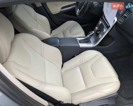 Серый Вольво С60, объемом двигателя 1.97 л и пробегом 119 тыс. км за 11990 $, фото 43 на Automoto.ua