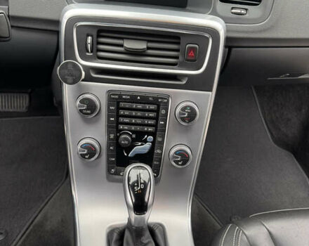 Сірий Вольво С60, об'ємом двигуна 1.98 л та пробігом 152 тис. км за 15400 $, фото 23 на Automoto.ua