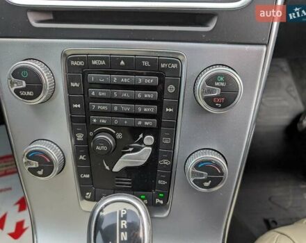 Серый Вольво С60, объемом двигателя 1.97 л и пробегом 119 тыс. км за 11990 $, фото 55 на Automoto.ua