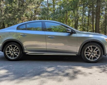 Сірий Вольво С60, об'ємом двигуна 2 л та пробігом 54 тис. км за 7800 $, фото 7 на Automoto.ua