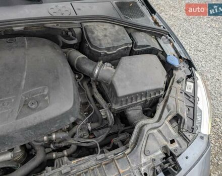 Серый Вольво С60, объемом двигателя 1.97 л и пробегом 119 тыс. км за 11990 $, фото 61 на Automoto.ua