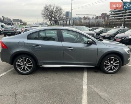 Серый Вольво С60, объемом двигателя 1.97 л и пробегом 238 тыс. км за 18999 $, фото 9 на Automoto.ua