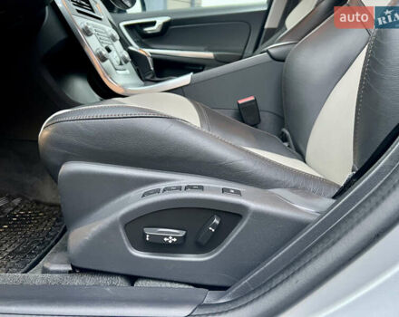 Сірий Вольво С60, об'ємом двигуна 1.97 л та пробігом 86 тис. км за 19300 $, фото 28 на Automoto.ua