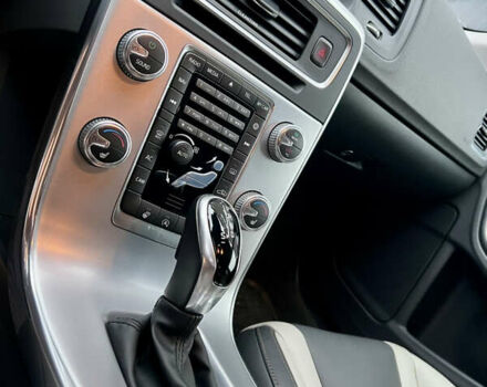 Сірий Вольво С60, об'ємом двигуна 1.97 л та пробігом 86 тис. км за 19300 $, фото 49 на Automoto.ua