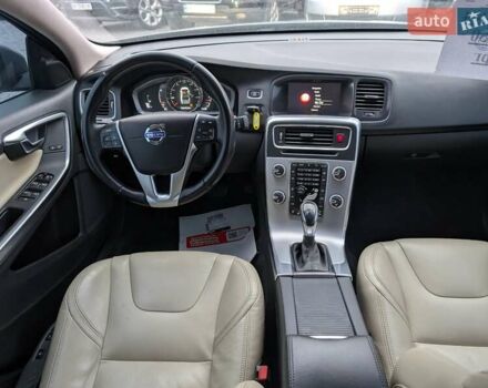 Серый Вольво С60, объемом двигателя 1.97 л и пробегом 119 тыс. км за 11990 $, фото 39 на Automoto.ua