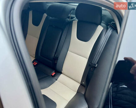 Сірий Вольво С60, об'ємом двигуна 1.97 л та пробігом 86 тис. км за 19300 $, фото 35 на Automoto.ua