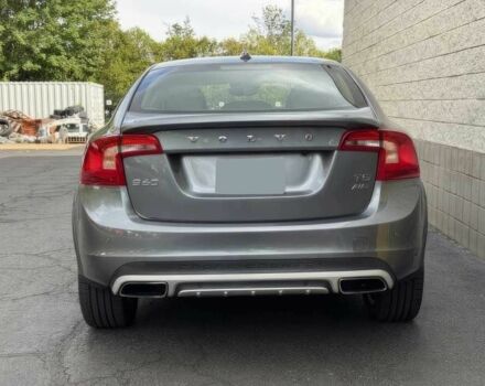 Сірий Вольво С60, об'ємом двигуна 2 л та пробігом 58 тис. км за 9300 $, фото 6 на Automoto.ua