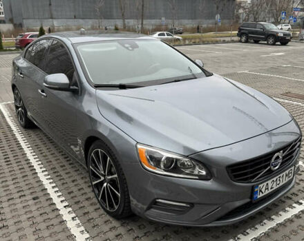 Сірий Вольво С60, об'ємом двигуна 1.98 л та пробігом 152 тис. км за 15400 $, фото 1 на Automoto.ua