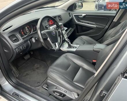 Серый Вольво С60, объемом двигателя 1.97 л и пробегом 238 тыс. км за 18999 $, фото 18 на Automoto.ua