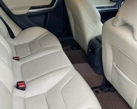 Серый Вольво С60, объемом двигателя 1.97 л и пробегом 141 тыс. км за 15200 $, фото 15 на Automoto.ua