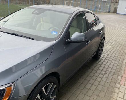 Серый Вольво С60, объемом двигателя 1.97 л и пробегом 141 тыс. км за 15200 $, фото 1 на Automoto.ua