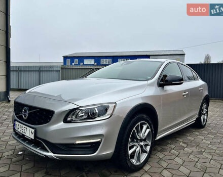 Сірий Вольво С60, об'ємом двигуна 1.97 л та пробігом 86 тис. км за 19300 $, фото 2 на Automoto.ua