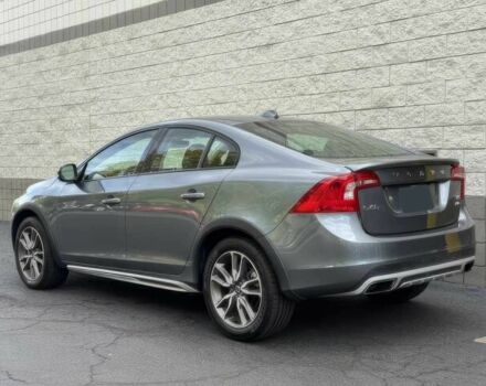 Сірий Вольво С60, об'ємом двигуна 2 л та пробігом 58 тис. км за 9300 $, фото 5 на Automoto.ua