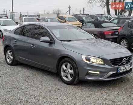 Серый Вольво С60, объемом двигателя 1.97 л и пробегом 119 тыс. км за 11990 $, фото 10 на Automoto.ua