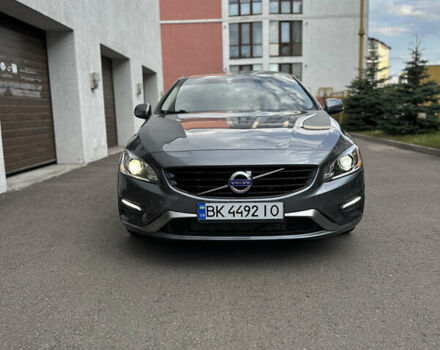 Серый Вольво С60, объемом двигателя 1.97 л и пробегом 117 тыс. км за 13500 $, фото 22 на Automoto.ua