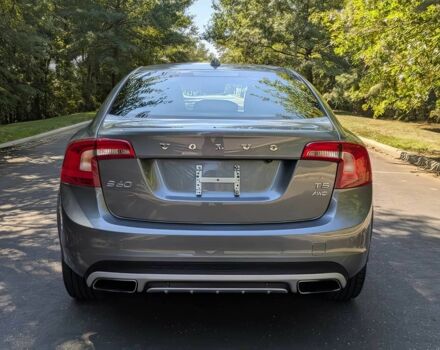 Сірий Вольво С60, об'ємом двигуна 2 л та пробігом 54 тис. км за 7800 $, фото 5 на Automoto.ua