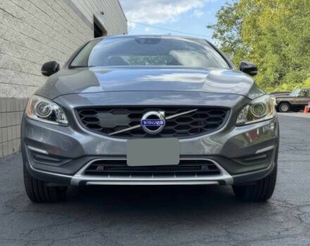 Сірий Вольво С60, об'ємом двигуна 2 л та пробігом 58 тис. км за 9300 $, фото 1 на Automoto.ua