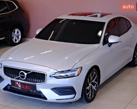 Вольво С60 2018 в Одессе на Automoto.ua Серый Вольво С60, объемом двигателя 2 л и пробегом 97 тыс. км за 16900 $, фото 2 на Automoto.ua